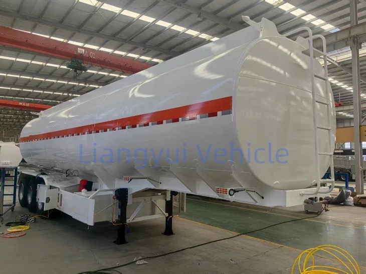3 Axles 50CBM Carbon Steel Oil Tanker Trailer To Kenya best